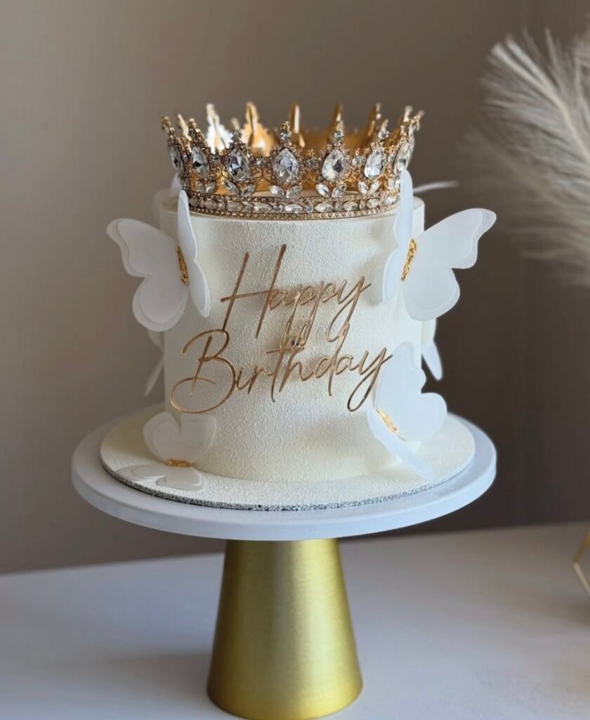White Cake with crown